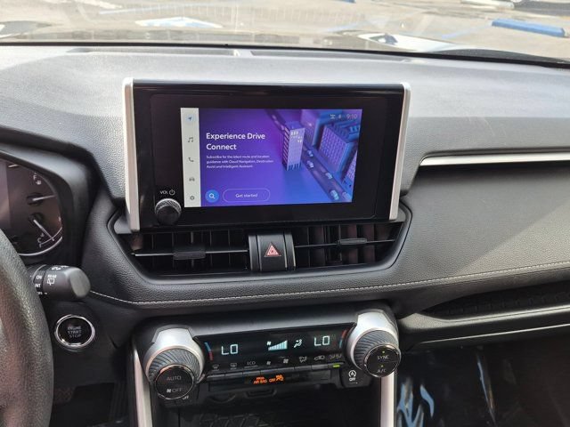 Used 2024 Toyota RAV4 XLE FWD image 19