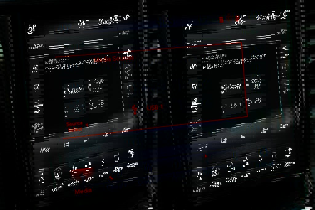 Used 2021 RAM 1500 Big Horn image 36