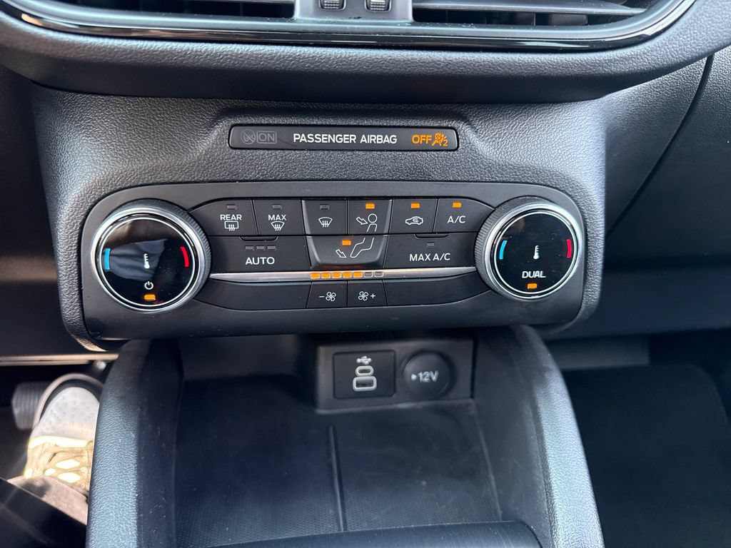 Used 2025 Ford Escape ST-Line FWD image 40