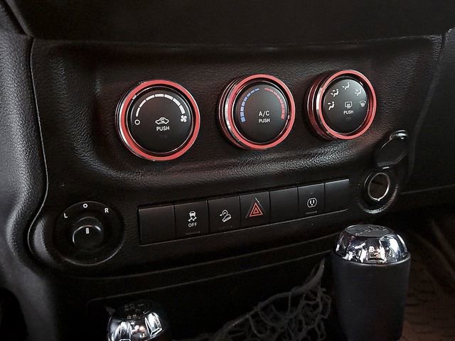 Used 2017 Jeep Wrangler Unlimited Sport image 16