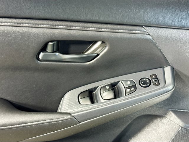Certified 2025 Nissan Sentra S FWD image 14