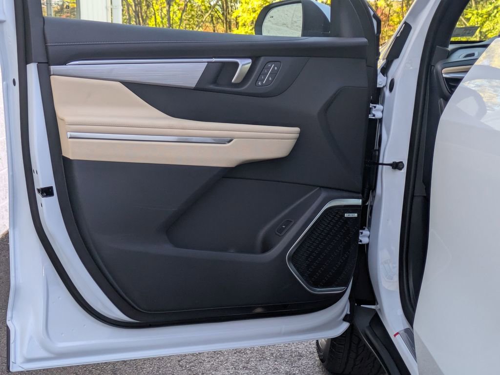 New 2026 Buick Enclave Preferred w/ Power Package image 13