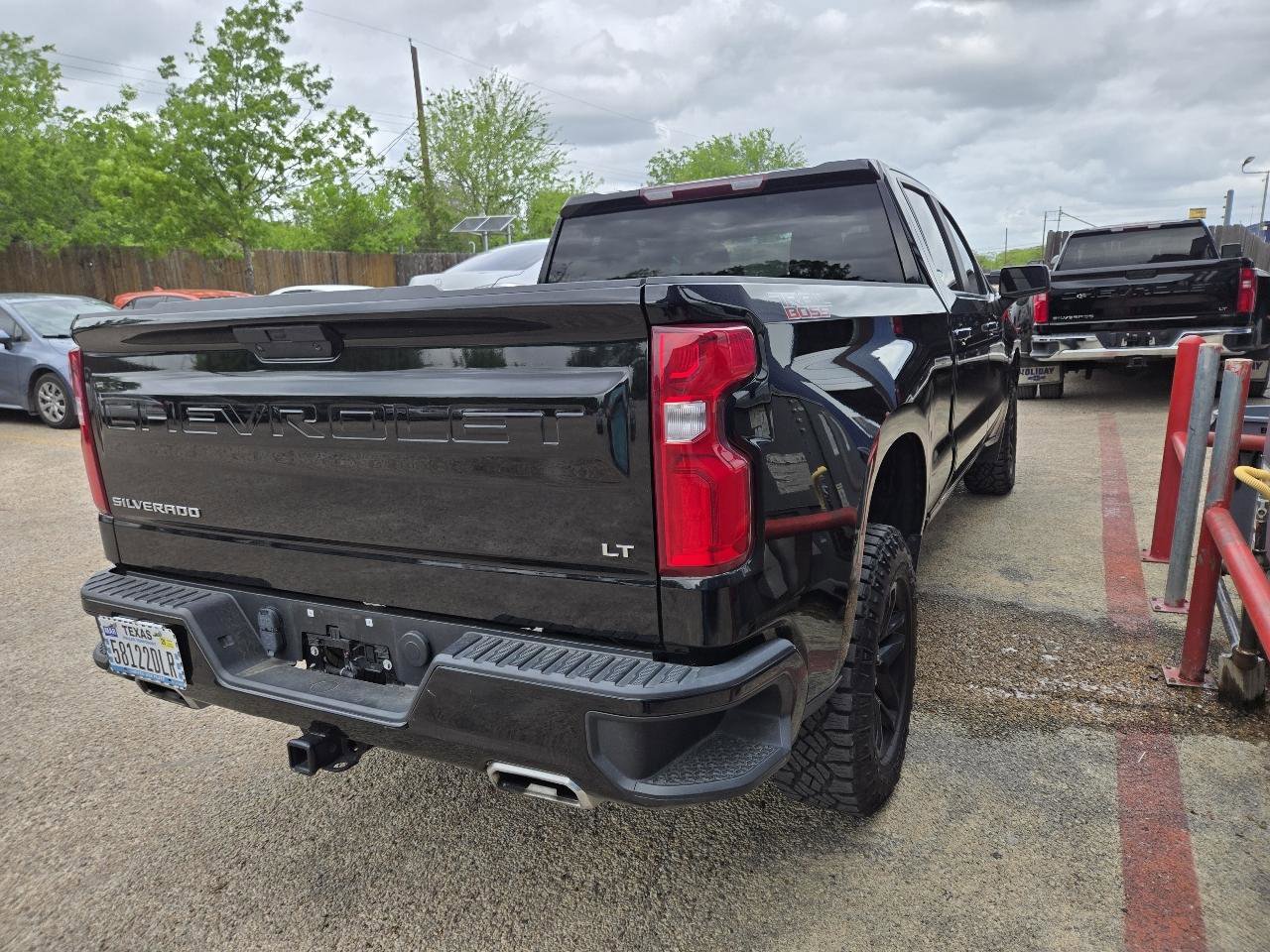 Used 2022 Chevrolet Silverado 1500 LT Trail Boss AWD/4WD image 4