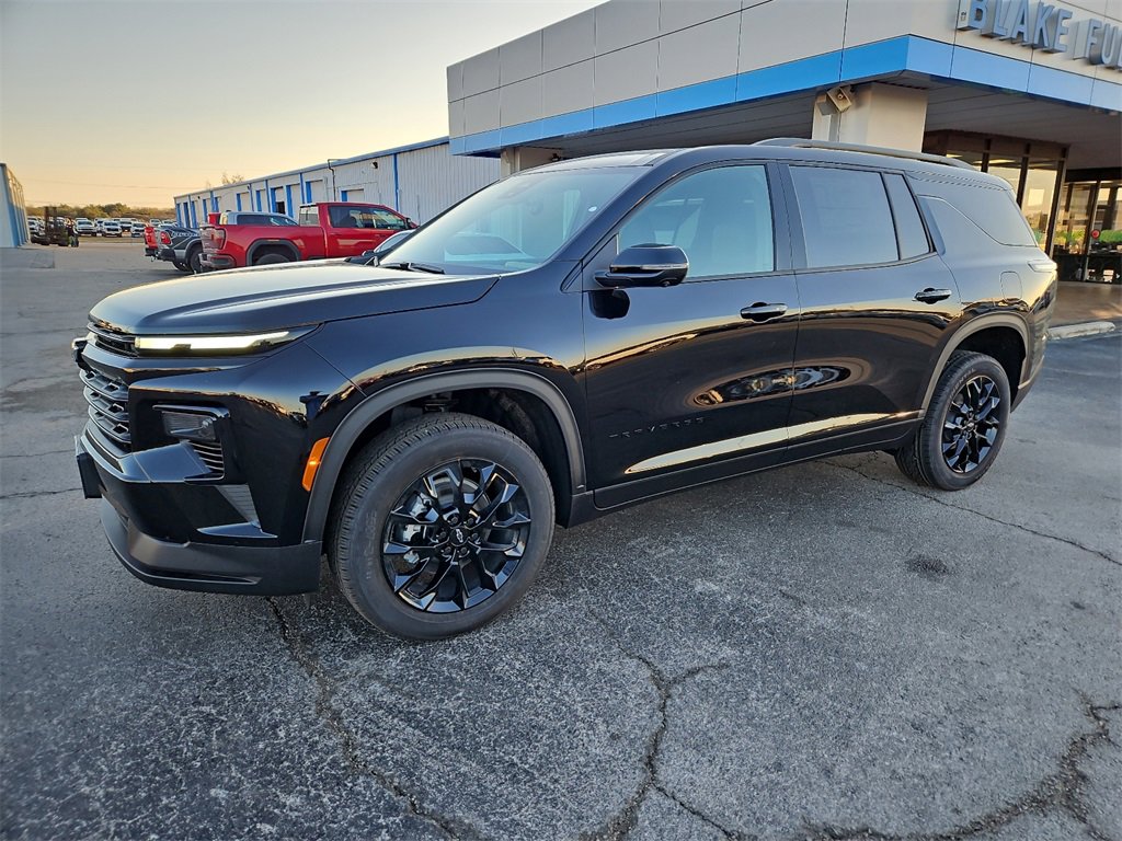 New 2026 Chevrolet Traverse LT