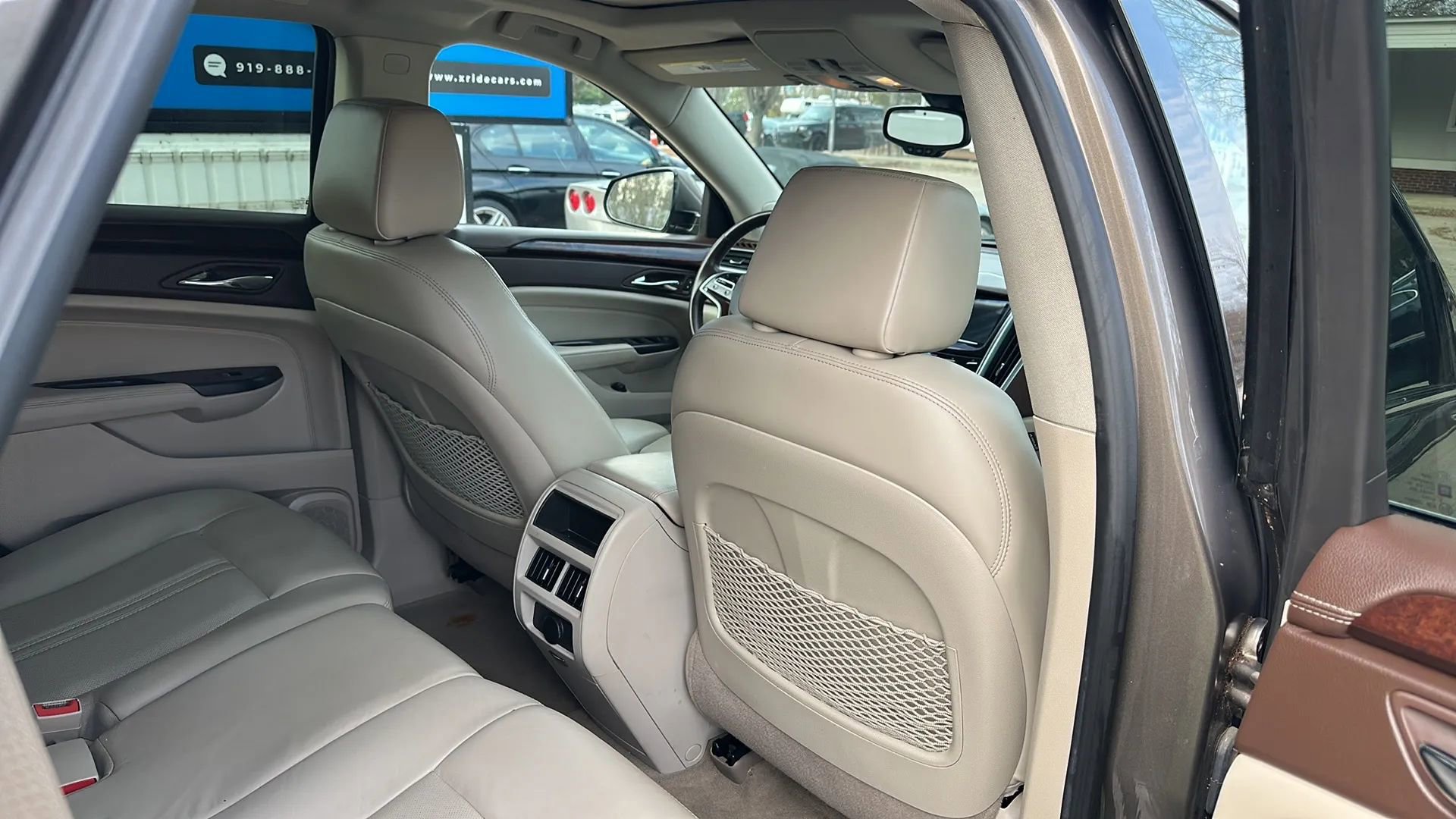 Used 2014 Cadillac SRX Performance w/ Driver Awareness Package image 20