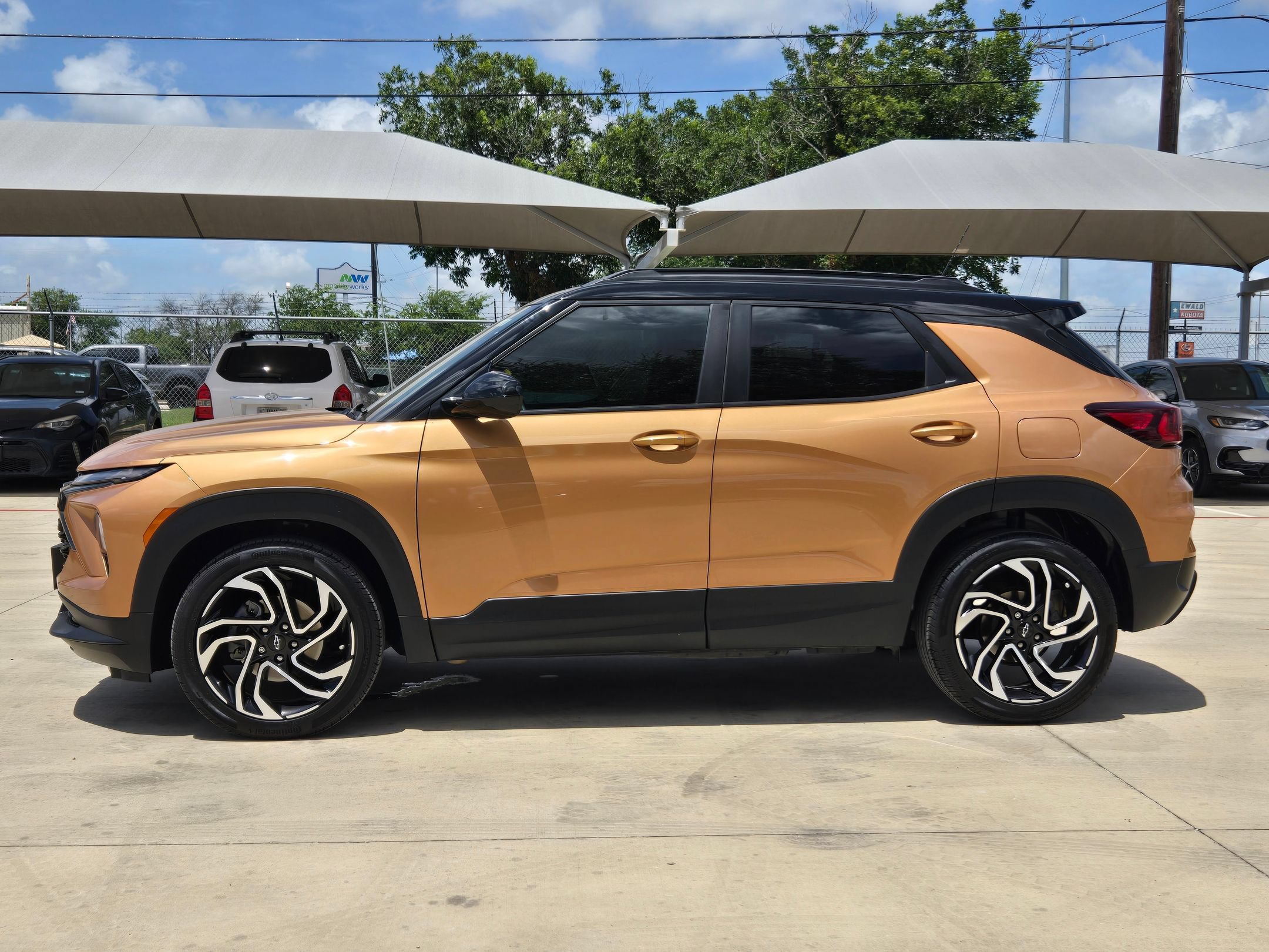 Certified 2024 Chevrolet TrailBlazer RS w/ Driver Confidence Package FWD image 4