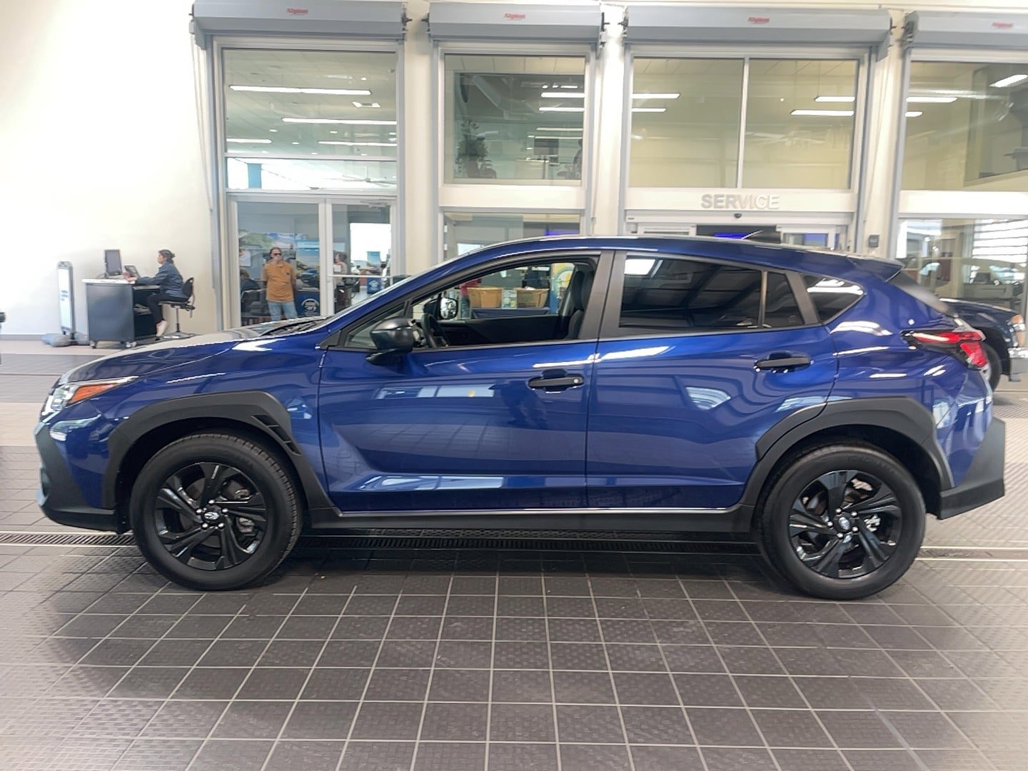 Used 2024 Subaru Crosstrek 2.0i AWD/4WD image 4