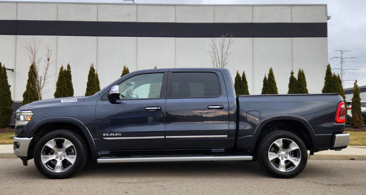 Used 2021 RAM 1500 Laramie AWD/4WD image 2