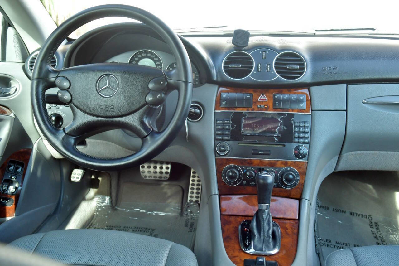 Used 2006 Mercedes-Benz CLK 350 Cabriolet image 40