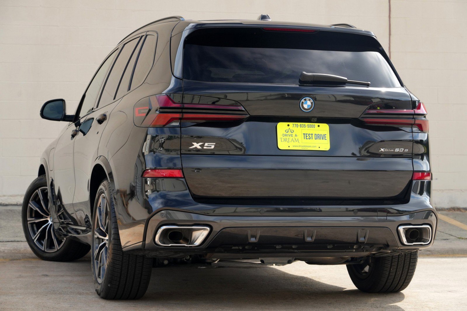 Used 2026 BMW X5 xDrive50e w/ Executive Package AWD/4WD image 6