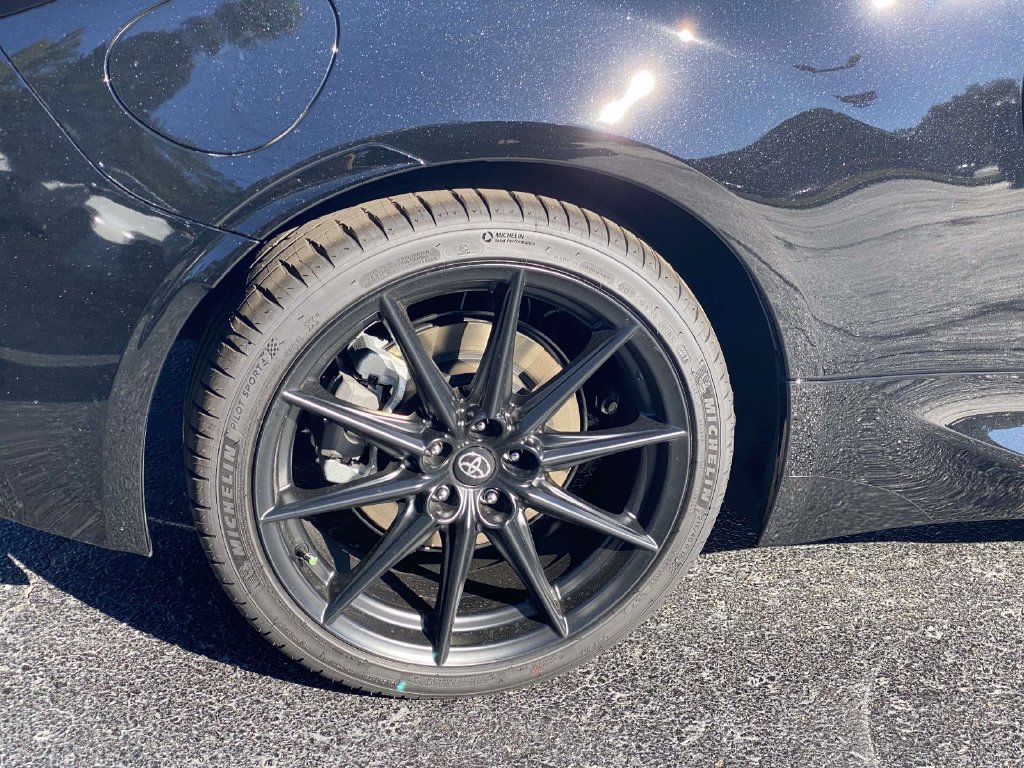 New 2027 Toyota GR86 Premium RWD image 3