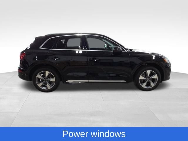 Used 2024 Audi Q5 2.0T Premium image 11