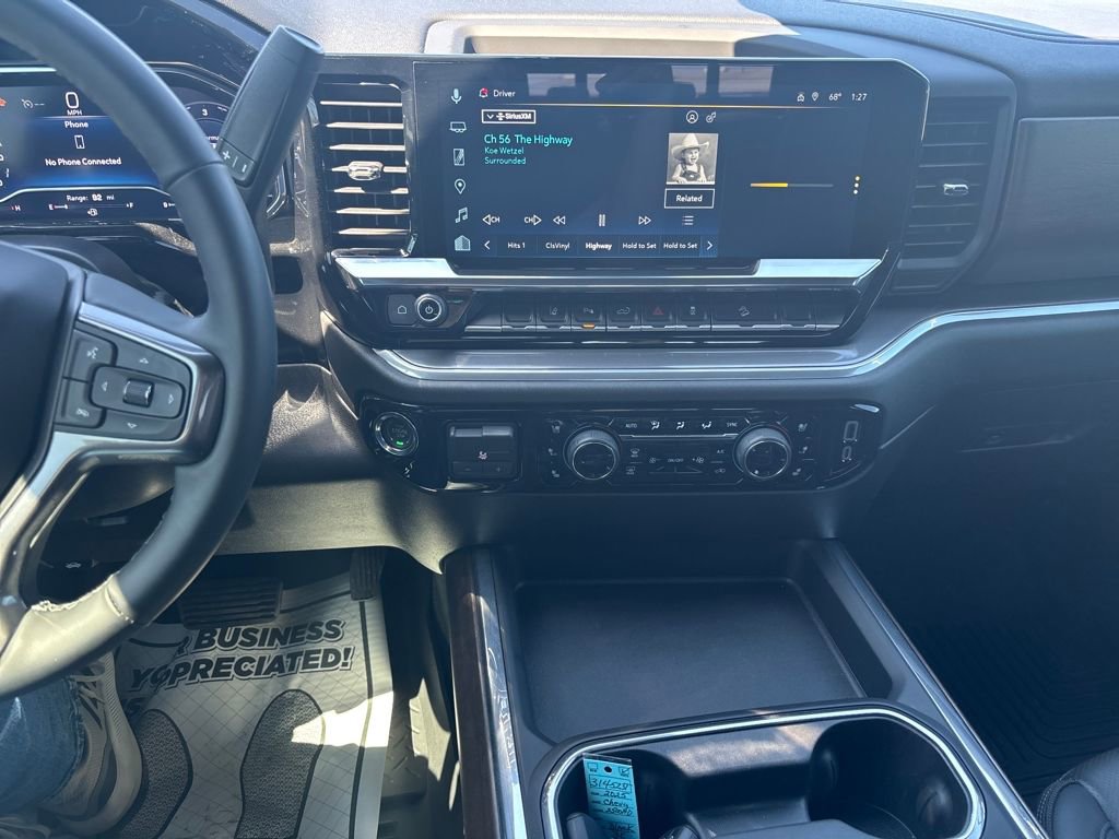 Used 2025 Chevrolet Silverado 2500 High Country w/ Technology Package image 18