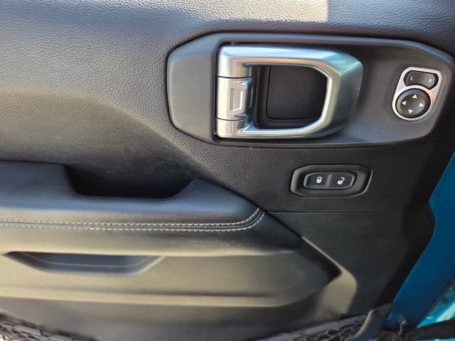Used 2019 Jeep Wrangler Unlimited Sahara AWD/4WD image 17