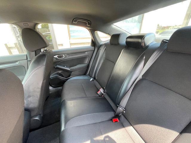 Used 2023 Honda Civic Sport image 16