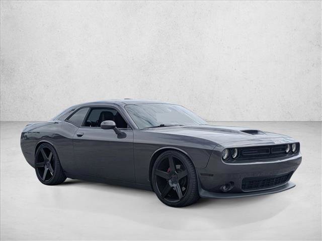 Used 2020 Dodge Challenger GT image 3