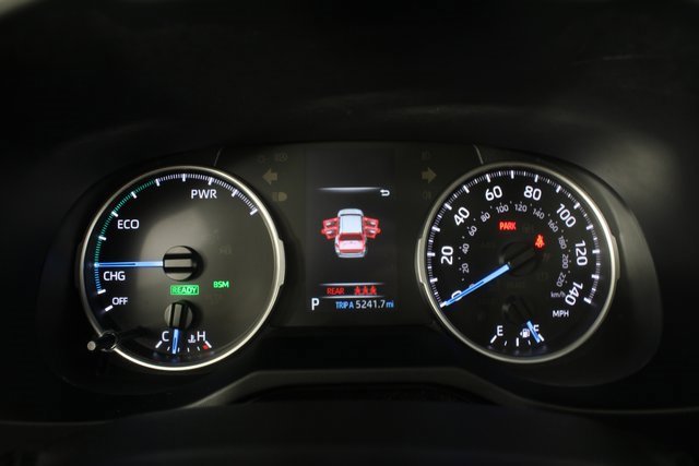 Used 2021 Toyota RAV4 XLE Premium image 13