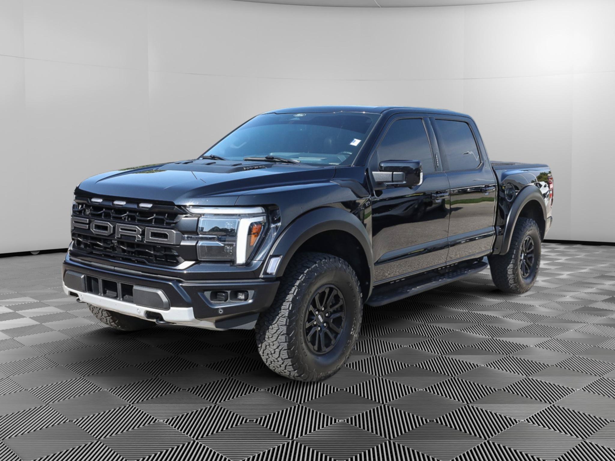 Used 2024 Ford F150 Raptor AWD/4WD image 2