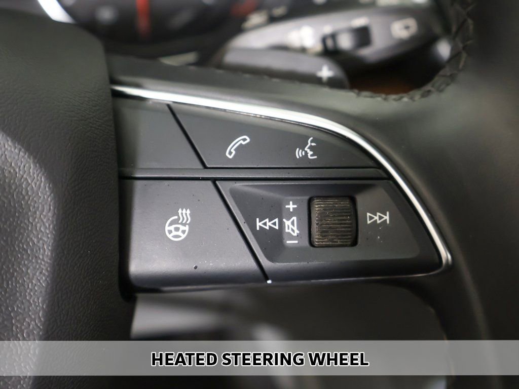 Used 2024 Audi Q5 2.0T Premium w/ Convenience Package image 7