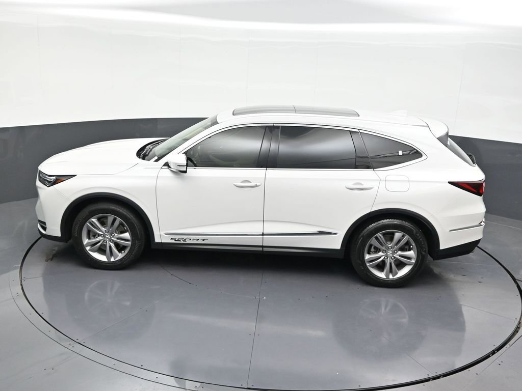 Used 2025 Acura MDX SH-AWD image 16