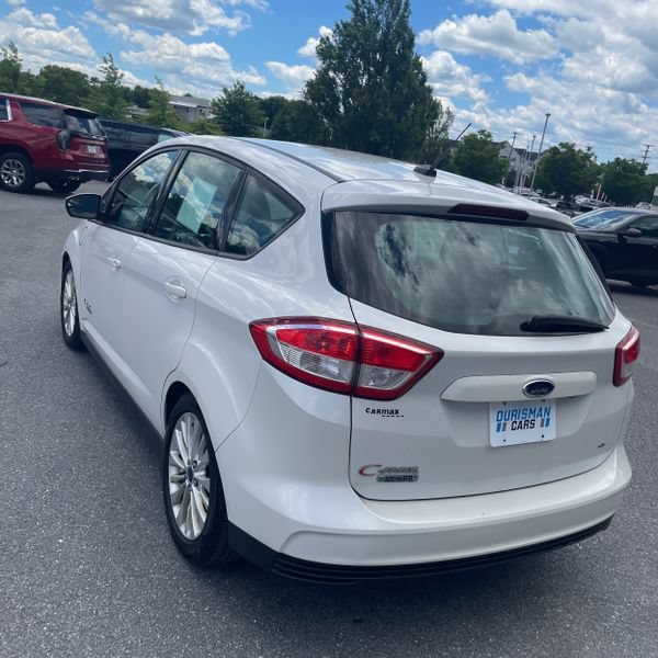Used 2017 Ford C-MAX Energi SE w/ Equipment Group 402A FWD image 3