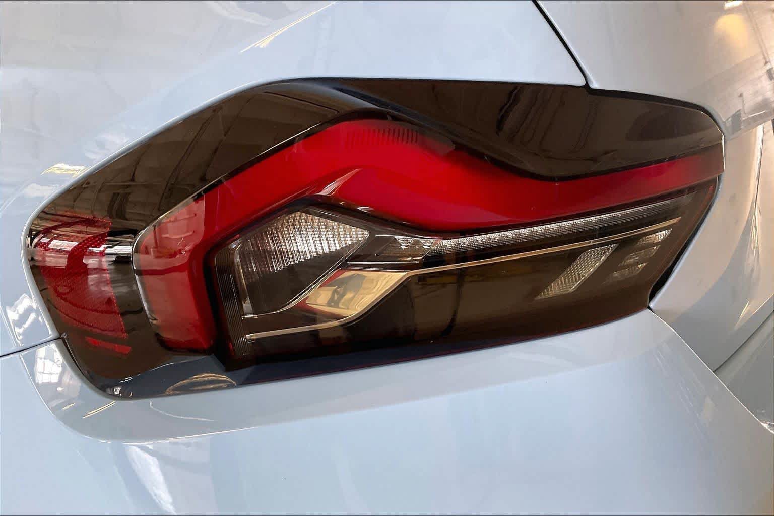Used 2025 BMW M240i Coupe RWD image 26