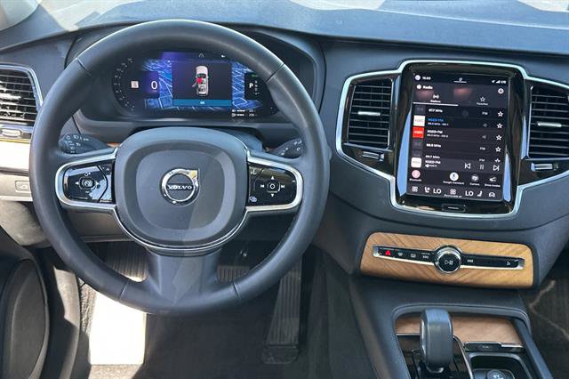 Certified 2023 Volvo XC90 T8 Plus w/ Protection Package Premier AWD/4WD image 15