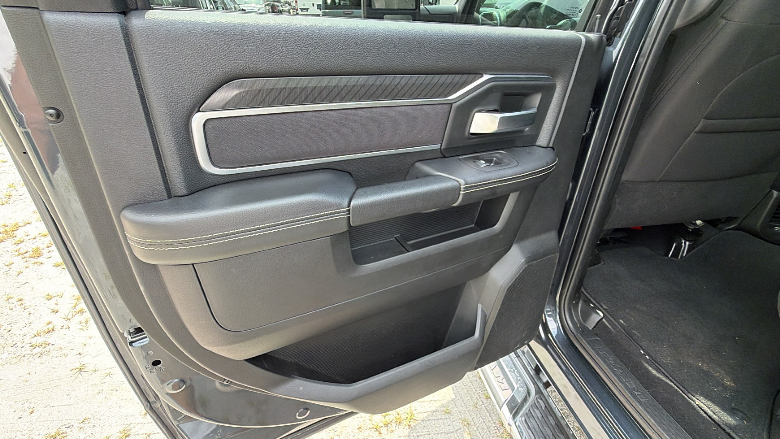 Used 2025 RAM 2500 Big Horn AWD/4WD image 22