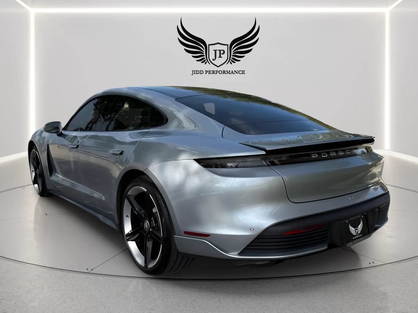 Used 2020 Porsche Taycan 4S AWD/4WD image 5