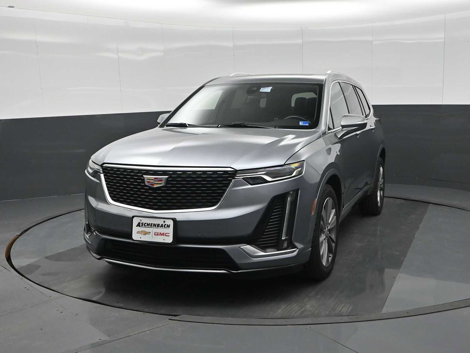 Used 2022 Cadillac XT6 Premium Luxury image 5