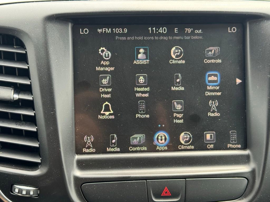 Used 2017 Chrysler 200 Limited Platinum w/ Comfort & Convenience Group FWD image 3
