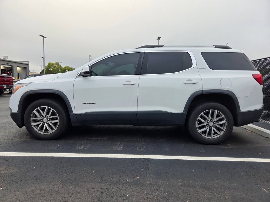 Used 2017 GMC Acadia SLE w/ Driver Alert Package I FWD image 2