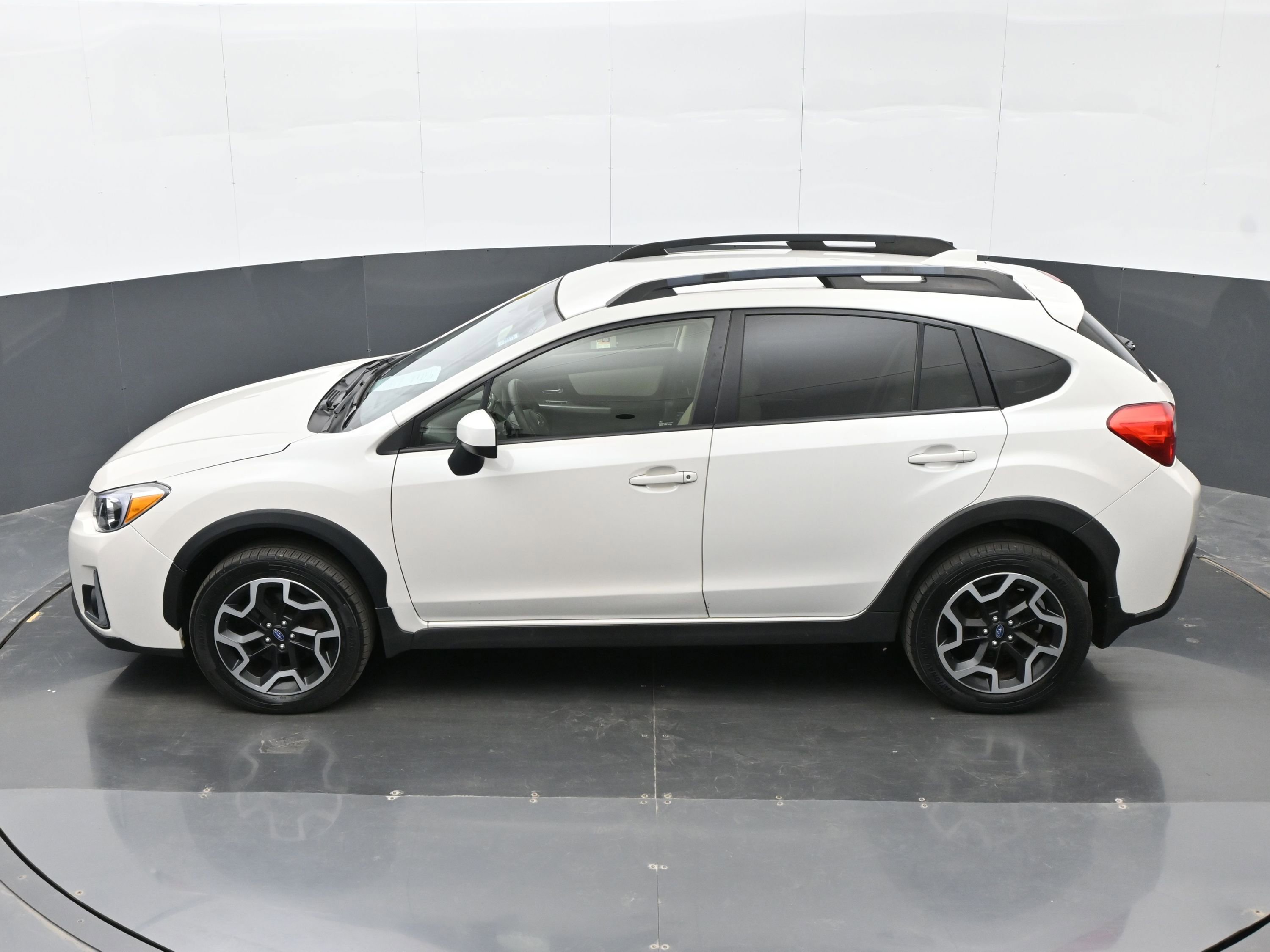 Used 2016 Subaru Crosstrek 2.0i Premium image 34