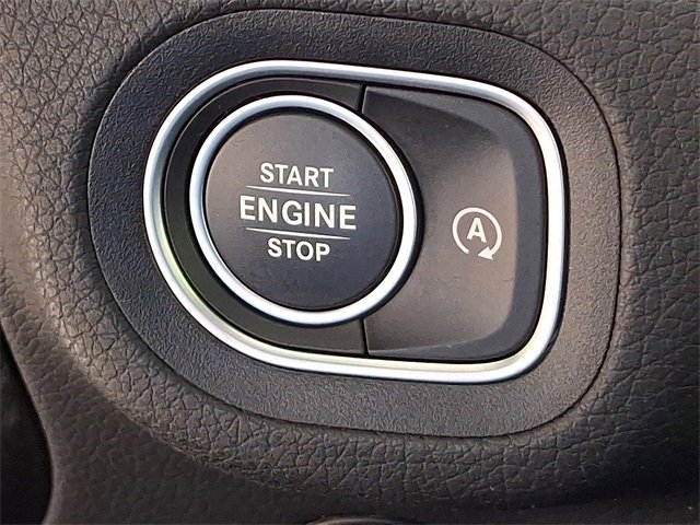 Used 2025 Mercedes-Benz GLE 350 4MATIC image 24