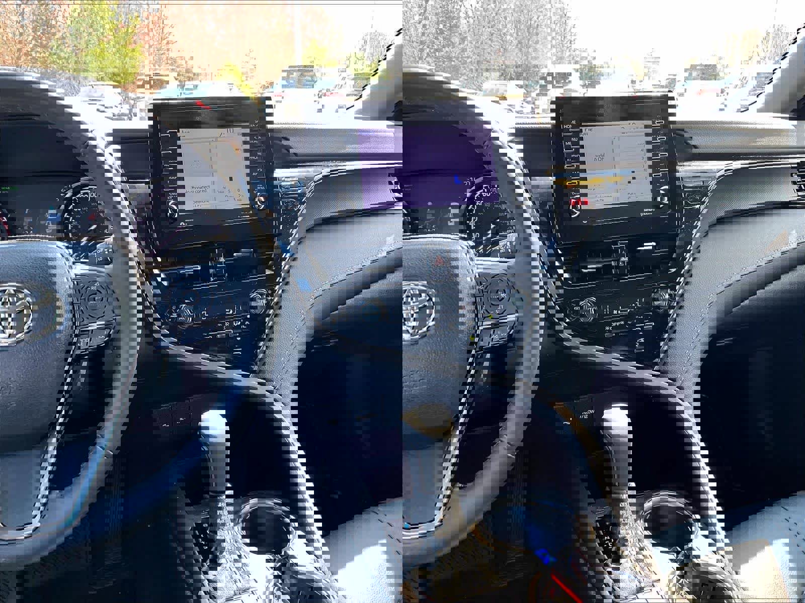 Used 2024 Toyota Camry SE w/ Cold Weather Package AWD/4WD image 18