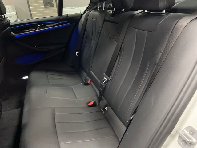 Used 2021 BMW 540i w/ Convenience Package image 20