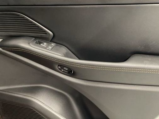 New 2026 Jeep Cherokee Limited image 32