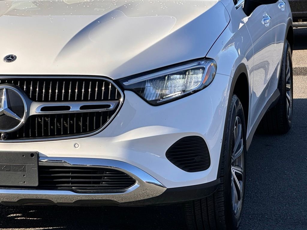 Used 2024 Mercedes-Benz GLC 300 4MATIC image 45