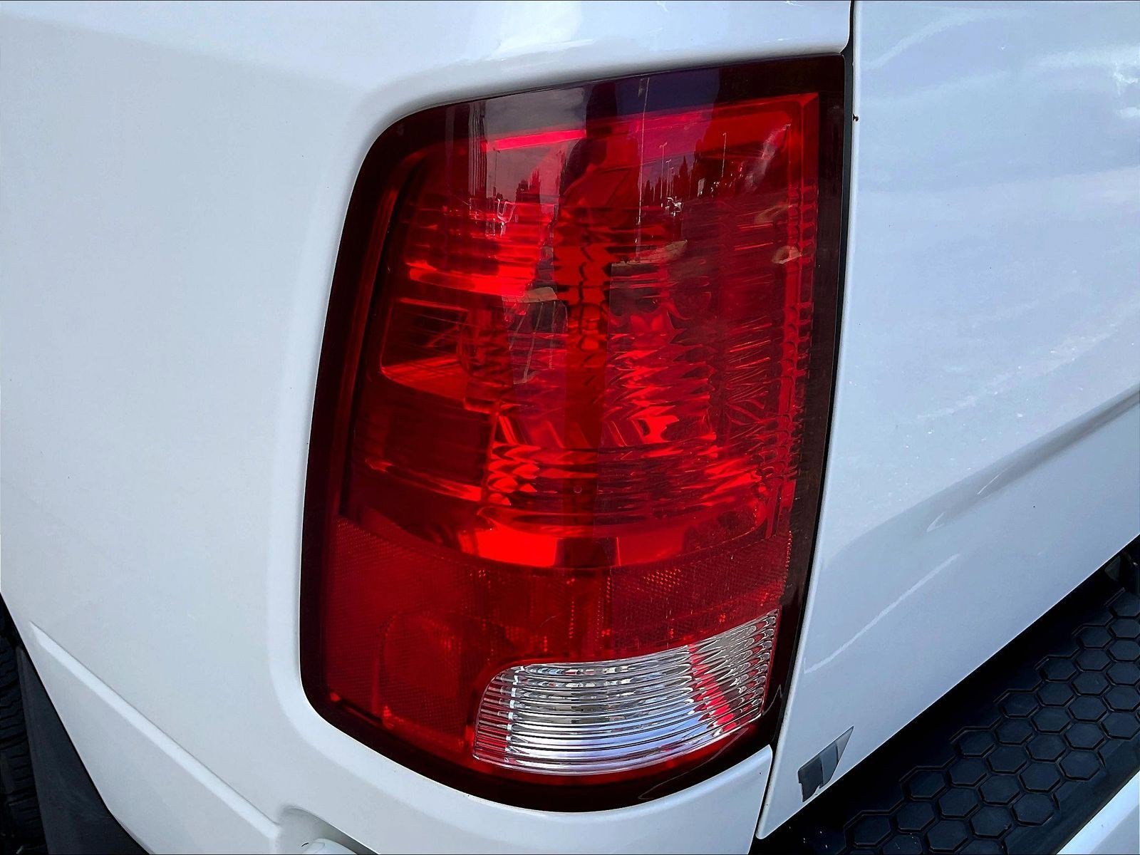Used 2019 RAM 1500 Express AWD/4WD image 23