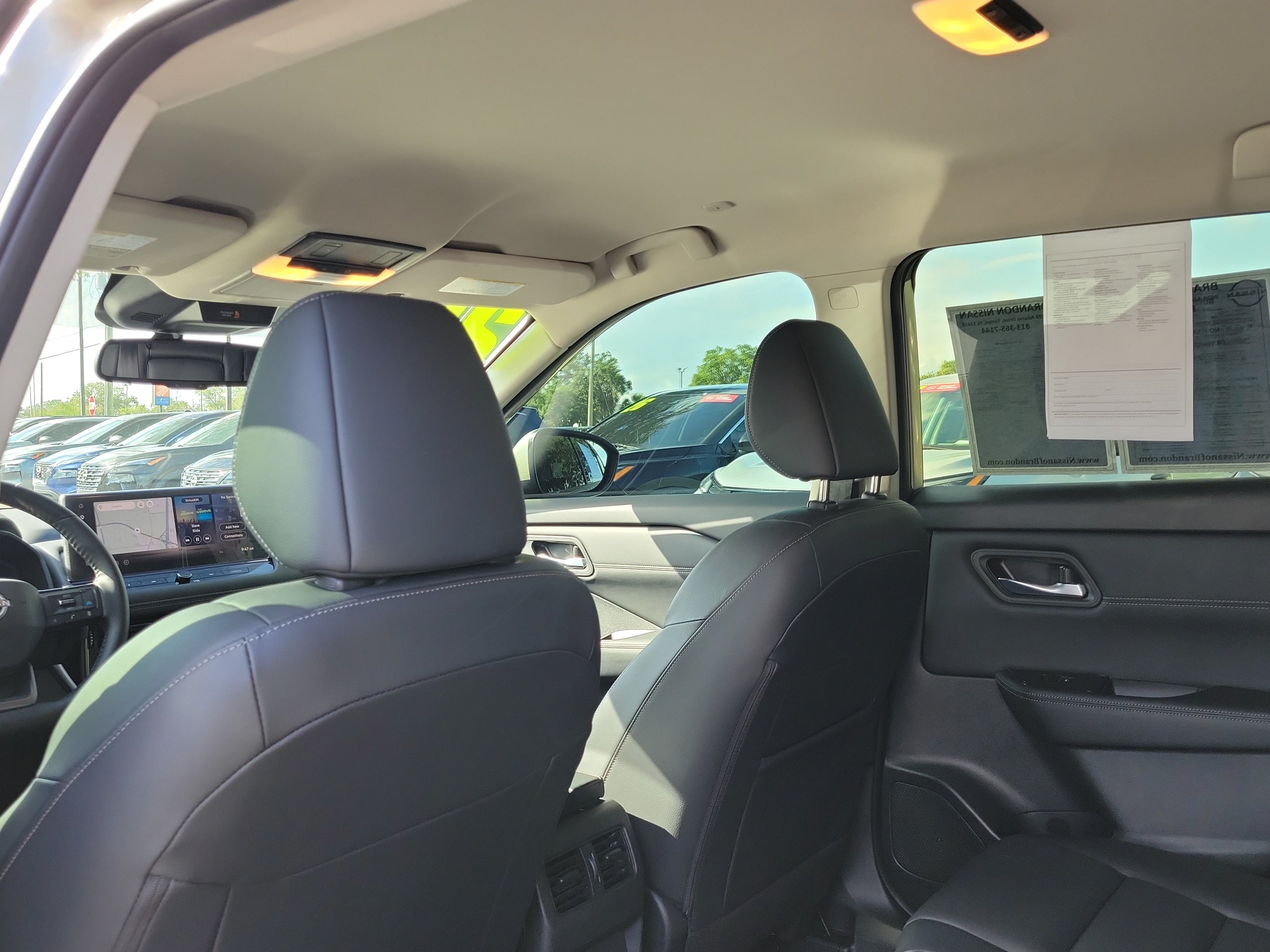 Certified 2025 Nissan Rogue SL FWD image 13