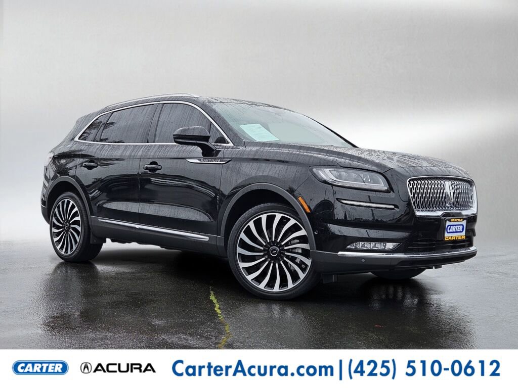 Used 2023 Lincoln Nautilus Black Label w/ Class II Trailer Tow Package image 1