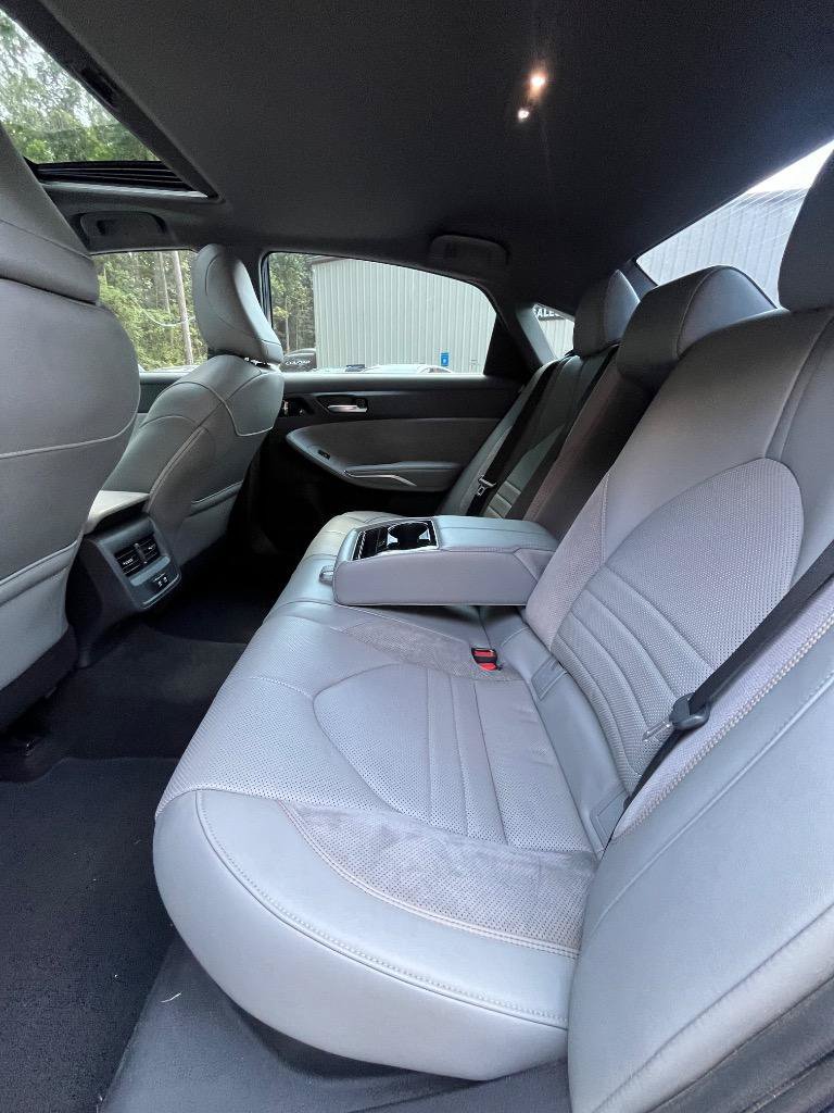Used 2019 Toyota Avalon XSE w/ Four Season Floor Mat Package FWD image 24