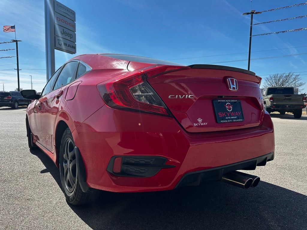 Used 2019 Honda Civic Sport image 3