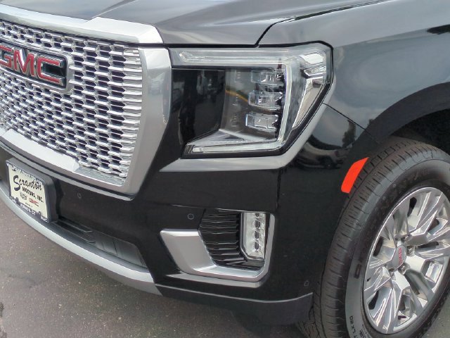 Certified 2024 GMC Yukon Denali w/ Advanced Technology Package AWD/4WD image 9