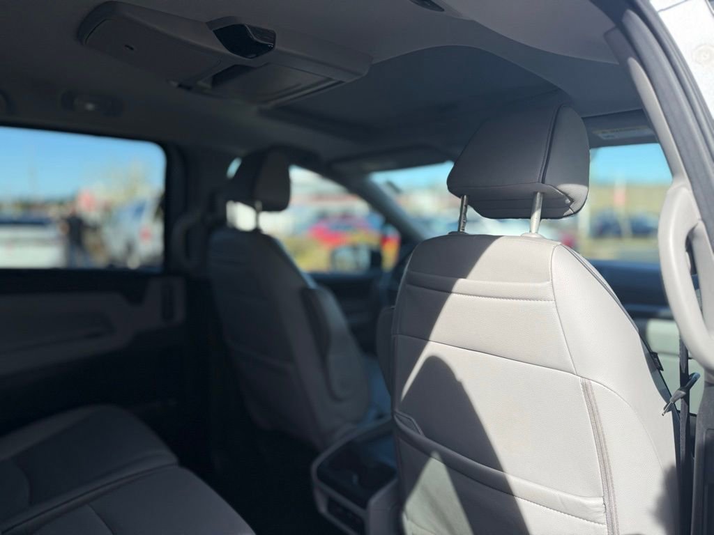 Used 2022 Honda Odyssey Elite image 19