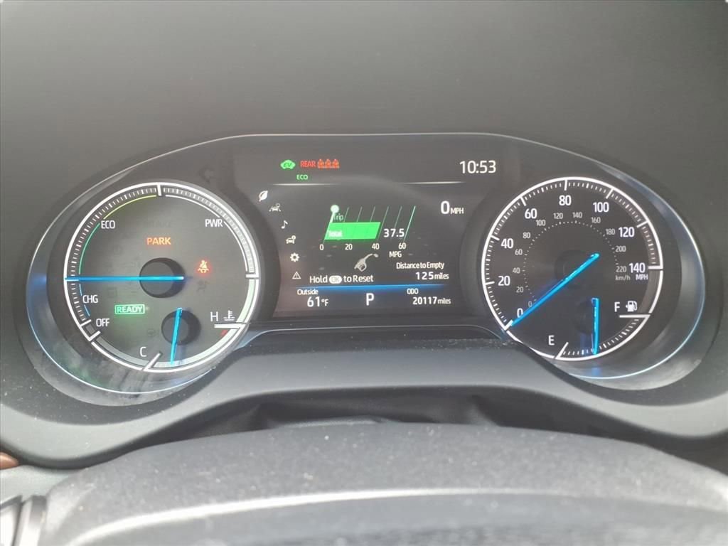 Used 2024 Toyota Venza XLE image 21