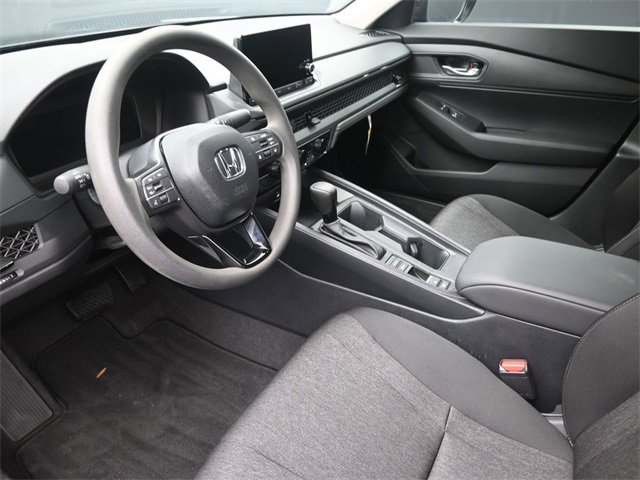 Used 2025 Honda Accord LX image 18