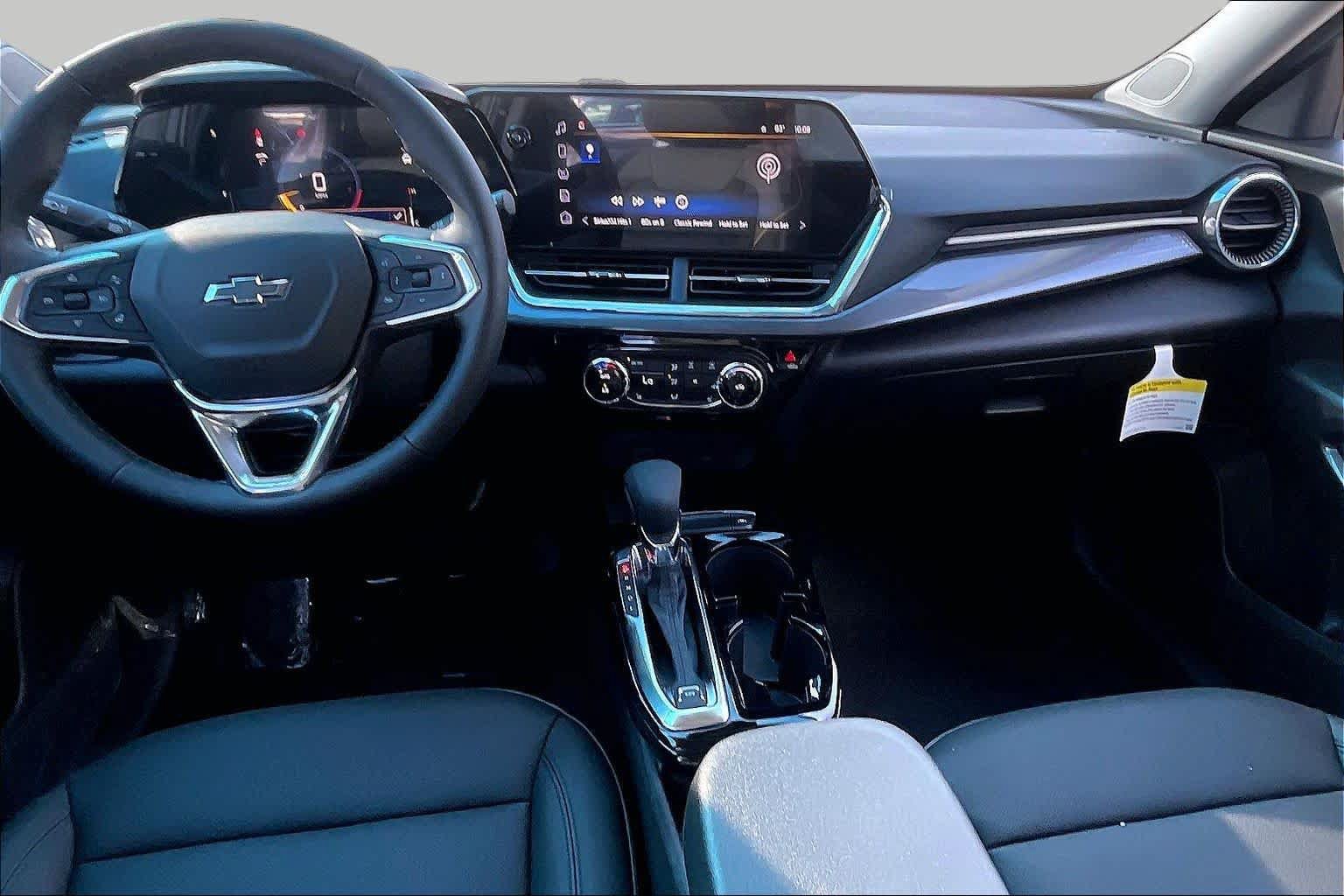 New 2026 Chevrolet Trax ACTIV w/ Driver Confidence Package FWD image 5