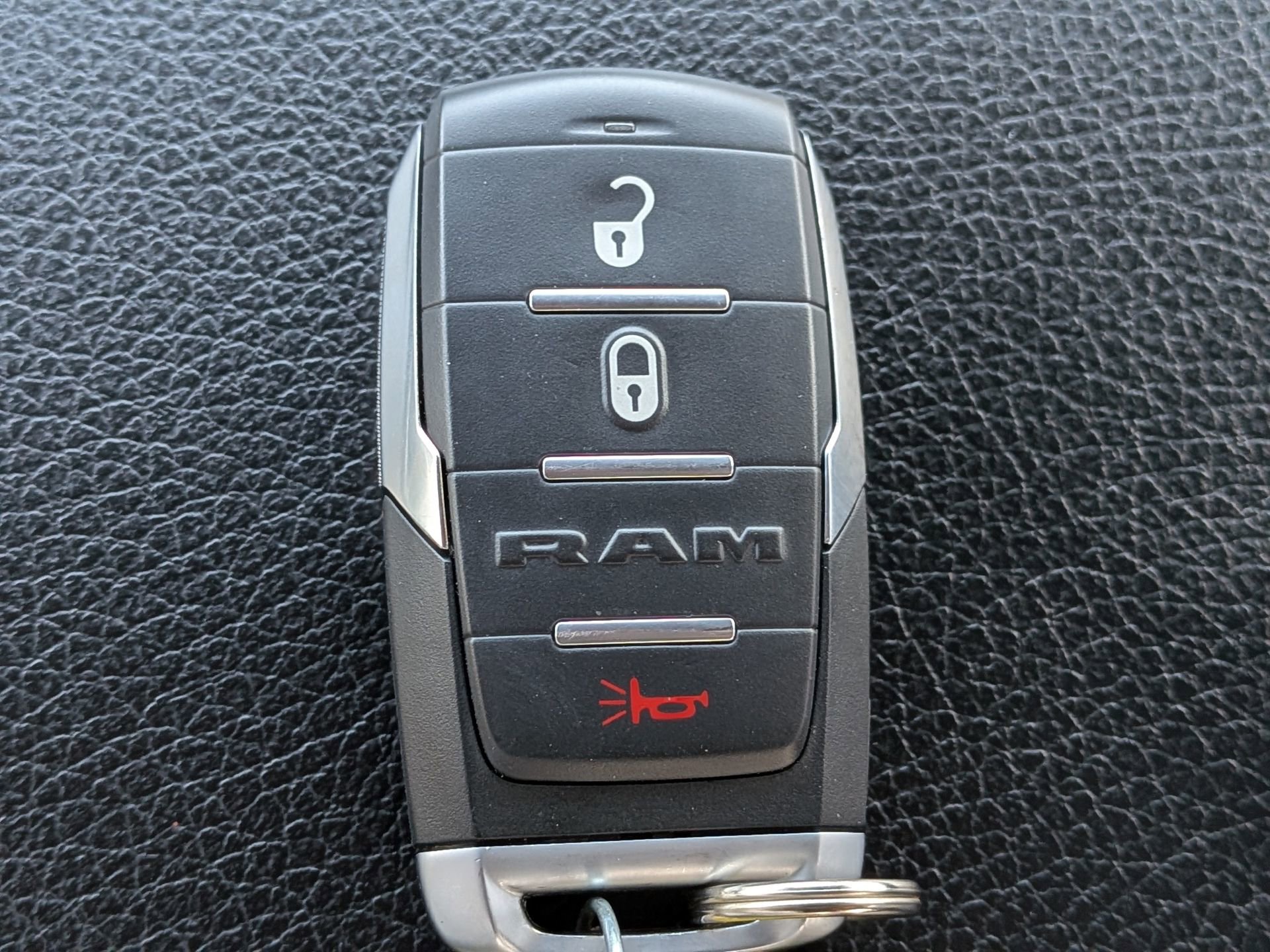 Used 2021 RAM 1500 Big Horn image 31