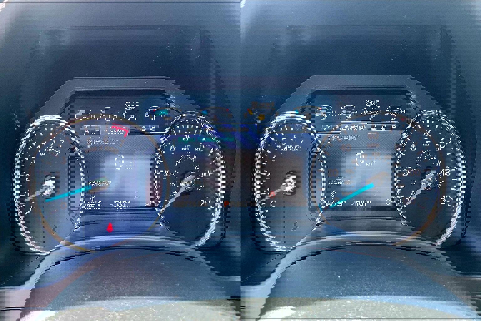 Used 2018 Ford Expedition Platinum image 13